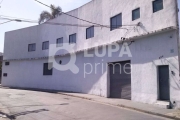 Prédio comercial na Vila Aurora!