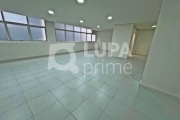 SALA COMERCIAL COM 195M² PARA LOCAÇÃO NA BELA VISTA