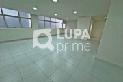 SALA COMERCIAL COM 195M² À VENDA NA BELA VISTA