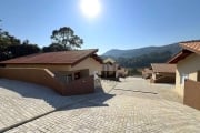 Casa com 2 Suítes à venda, 74 m² por R$ 590.000 - Ribeirão dos Porcos - Atibaia/SP