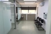 Sala Comercial de 120m² na Vila Buarque, São Paulo-SP: 2 banheiros, 2 vagas de garagem. Confira!