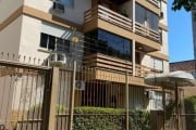 Vende no Bairro Petrópolis, com garagem, apartamento de 02 dormitórios de frente com sacada, banheiro social e auxiliar. Prédio com elevador.