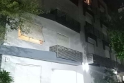 Apartamento amplo 2 dormitórios, sol da manhã, todo em piso laminado, condomínio com portaria 24hs, churrasqueira gourmet próximo ao ASUN da Plinio Brasil Milano.