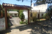 Excelente terreno com 1.200 metros no bairro nonoai, com duas casas de  alvenaria prontas para morar, patio amplo, piscina  garagem coberta para 3 carros e descoberta para 5 carros.&lt;BR&gt;Ótima loc