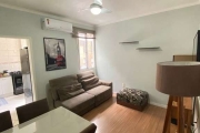 Lindo apartamento com dois confortáveis dormitórios, sala e um dos dormitórios com ar condicionado, cozinha, banheiro com box de vidro e uma vaga de estacionamento. &lt;BR&gt;&lt;BR&gt;Ótima localizaç