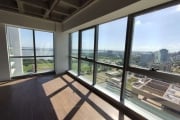 Sala no TREND CORPORATE andar muito alto, com sol e linda vista definida do melhor cartão postal de Porto Alegre! São 135m2 privativos em planta aberta para moldar a sua necessidade, 3 vagas de garage