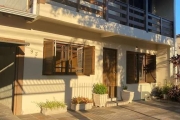 Casa com 4 dormitórios à venda, 300m² por R$ 750.000,00 - Parque Universitário/São José - Canoas/RS&lt;BR&gt;Sobrado no Lot. Parque Universitário com 04 dormitórios sendo 03 suítes, ambientes amplos e