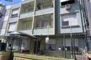 Alugo Apartamento 03 dormitórios Garden no Bairro Floreta em Porto Alegre. Amplo térreo com piso em parquet. Localizado junto ao Colégio Marista São Pedro, rua Santa Rita e Av. Cristóvão Colombo.