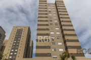 Apartamento com 75m² privativos, três dormitórios, sendo um deles suíte, e um living para dois ambientes, oferecendo um ambiente arejado e bem iluminado.  &lt;BR&gt;&lt;BR&gt;O condomínio proporciona 