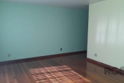 3 dormitórios, sendo 1 suíte, com 2 vagas cobertas ? Amplo apartamento em ótima localização no bairro Mont Serrat. Possui living para 2 ambientes, com excelente iluminação e sol da tarde, copa-cozinha