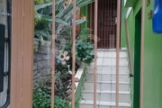Casa para Venda - 120m², 2 dormitórios, 2 vagas - Rubem Berta