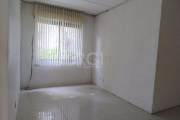 Apartamento com 3 dormitórios, 1 banheiro social e 1 vaga/box