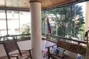 Vende-se amplo apartamento 3 dom 3 vagas c/ sacada e churrasqueira - 129m² - Bom Fim