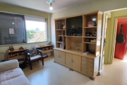 APART.SEMI MOBILIADO  NO BAIRRO CRISTAL  COM 71M², 2 DORM. 1  LIVING , 1 COZINHA PODENDO SER TRANSFORMADA EM AMERICANA, 1 AREA DE SERVIÇO, DEP. DE EMPREGADA COM  BANHEIRO, 1 BANHO SOCIAL, UMA OTIMA PO