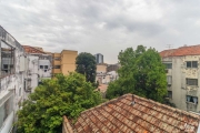 Apartamento de 2 dormitórios com despensa, no bairro Cidade Baixa em Porto Alegre.&lt;BR&gt;Apartamento com 65,95 m², 2 dormitórios, cozinha, área de serviço, banheiro social com ventilação natural, l