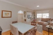 Vende-se lindo apartamento 3 dormitórios, banho social, living em 2 ambientes, com vista perene, copa e cozinha, área de serviço independente, dependência de empregada e banho auxiliar. Prédio com ele