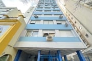 Excelente apartamento à venda, localizado no Centro Histórico. Com 2 dormitórios, banheiro social, vaga de garagem, área privativa de 66.93m² e área total de 99.71m². O imóvel possui água quente, anda