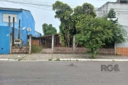 ÓTIMO TERRENO,  com  casa mista, Rua Henrique dias, 452 Rio Branco em Canoas.&lt;BR&gt;Apenas 5 KM do aeroporto salgado filho. (8 minutos)&lt;BR&gt;Terreno  13 X 38 (494 m2) com casa mista na frente +