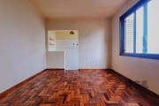 Apartamento, 1 quarto, 51m²,bairro Floresta, Porto Alegre- RS     &lt;BR&gt;&lt;BR&gt;Apartamento ensolarado, em andar alto, 51,04 m², prédio com  elevador, oferece uma maravilhosa vista para o Guaíba