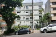 Apartamento 3 dormitórios com suíte, sala ampla copa/cozinha, área de serviço, 2 banheiros sociais, uma vaga para carro. Salão de festas e Elevador .Bairro Petrópolis