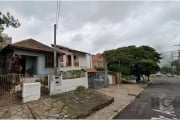 Terreno com otima localização, medindo 11 x 70 = 770m², plano.&lt;BR&gt;Vamos visitar?&lt;BR&gt;A região da Tristeza é conhecida por sua tranquilidade, excelentes opções de comércio e serviços, além d