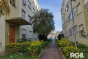 Apartamento com 2 dormitórios, living para dois ambientes, cozinha, área de serviço separada, um banheiro, piso parquet, e uma vaga de garagem,  próximo a todos os recursos do bairro , supermercado, f