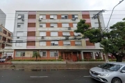 Apartamento de 03 quartos, de frente, no bairro Santana, sendo uma suíte, cozinha, área de serviço, banheiro social e lavabo, amplo living para dois ambientes, todos os cômodos são bem iluminados e ve