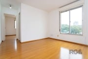 Ótimo Apartamento. 1 Dormitório ? 43m² ? Excelente Localização. Características: 1 dormitório * 43m² de área privativa * Gás central * Iluminado e ventilado * Estacionamento coberto. Localização Imbat