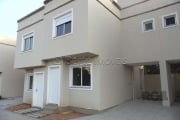 Excelente casa em condomínio, nova,  na cangussu,319 casa 13, bairro nonoai com 2 dormitórios, living cm cozinha integrada, área de serviço, banheiro social, lavabo, churrasqueira, garagem, espera par