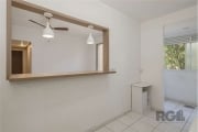 Venha conhecer esse Apartamento, com uma ótima localização no bairro Tristeza. Localização privilegiada no bairro Tristeza. Todo reformado. 2 dormitórios. Sala 2 ambientes. Vaga fixa, coberta e escrit