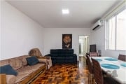 Este é para você que procura espaço e localização. Fantástico apartamento ensolarado e muito bem arejado, com 91m² distribuídos em 3 dormitórios, living 2 ambientes, cozinha ampla, conceito aberto, ch