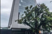 EXCLUSIVO PARA INVESTIDORES - IMÓVEL LOCADO POR R$ 1.300,00/mês&lt;BR&gt;&lt;BR&gt;Sala comercial com 33,73m2 de área privativa e 1 vaga escriturada de estacionamento, localizada na Avenida Bastian - 