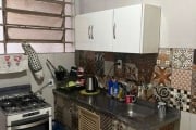 Apartamento de 3 quartos bairro Rio Branco - Porto Alegre&lt;BR&gt;&lt;BR&gt;Descubra este encantador apartamento localizado na Rua Mariante, no coração do bairro Rio Branco em Porto Alegre. Com uma á