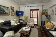 Apartamento à venda no Ed. Jaguari, localizado na Rua Jose do Patrocinio, no bairro Cidade Baixa em Porto Alegre - RS. Com uma área privativa de 145.14m² e área total de 166.97m², esse apartamento con