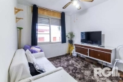 Apartamento arejado e iluminado pelo sol da manhã, este imóvel único de 4 dormitórios está localizado no Passo da Areia. Com amplos espaços de sala de estar e jantar, oferece um ambiente claro e agrad