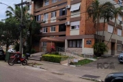 Excelente apartamento de dois dormitórios, sala, cozinha e 1 vaga de garagem. O imóvel conta com quartos amplos e uma incrível banheira. Em condomínio fechado na Av Cavalhada, em frente a academia Moi