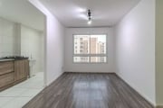 VENDA: Apartamento com 61 m² de área privativa , dois dormitórios, sendo um deles suíte, banheiro social, sala de estar, cozinha, área de serviço, churrasqueira e uma vaga de estacionamento não cobert