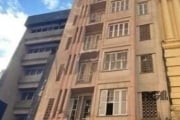 Adquira um ótimo apartamento no centro histórico e muitos outros pontos importantes de Porto Alegre, contendo: sala/dormitório, cozinha,área de serviço e banheiro. Apartamento com muitos benefecios de