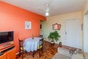 Bairro Petrópolis, Av. Lucas de Oliveira, esquina Av. Ipiranga, com frente Norte (muito sol!); uma grande oportunidade, uma ótima localização. Apartamento com 02 dormitórios, living, cozinha, área de 