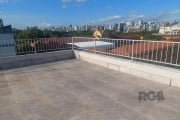 Cobertura 3 dorms com vaga de garagem no bairro Santana&lt;BR&gt;Diferenciada cobertura no bairro Santana, vista perene para Colégio Militar, Parque redenção e Venancio Aires. São 3 dormitórios sendo 