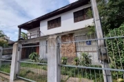 Terreno plano medindo 12,50x24,40 de extensão por um lado e 12.50x25,14 pelo outro lado.Neste terreno tem uma casa de alvenaria, sem averbação da área construída. Próxima a Anita Garibaldi, próximo a 