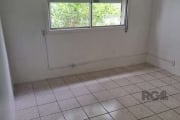 Apartamento com 2 dormitórios, no bairro São Sebastião, Porto Alegre/RS &lt;BR&gt;&lt;BR&gt;Amplo Apartamento a venda no bairro São sebastião, composto de dois dormitórios, living, cozinha e area de s