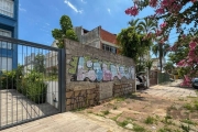 Terreno de 420m² em localização estratégica no bairro São Geraldo - Porto Alegre! Apresentamos uma excelente oportunidade para quem busca um investimento versátil em uma das regiões mais estratégicas 