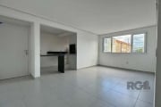 Lançamento!!&lt;BR&gt;Apartamento novo de 2 quartos, suíte com closet, cozinha americana com churrasqueira, living 2 ambientes, área de serviço e banheiro social. 2 vagas de garagem coberta e escritur