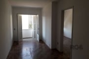 Apartamento localizado no bairro Passo D'Areia, com 43 m² no 3º andar, de frente. Imóvel com 1 dormitório, sala de estar/jantar, cozinha, banheiro social, área de serviço e pisos em granito e parquet.