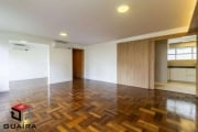 Apartamento 3 Dormitórios em Jardim Paulista com 143m²