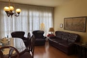 Condominio San Justin, na Vila Nova Conceição. Apartamento com 94m². Três dormitórios, dois banheiro