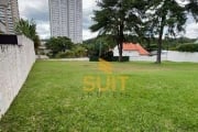 Alphaville 1 - Terreno com 711m², Plano e Em Ótimo Condomínio em Barueri/SP! Contato: Suit (11) 94584-8250