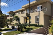 Residencial 2 - Casa com 1.360m², 6 Suítes, 10 Vagas, Adega e Piscina em Barueri/SP! Contato: Suit (11) 94584-8250