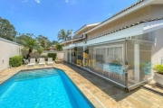 Alphaville 0- Casa com 360m², 4 Suítes, 4 Vagas, Piscina, Lareira Em Barueri/SP! Contato: Suit (11) 94584-8250